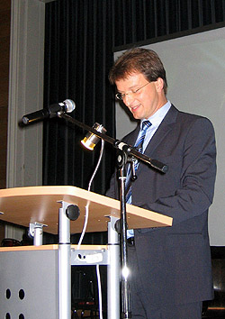 Dr. Matthias Reinschmidt